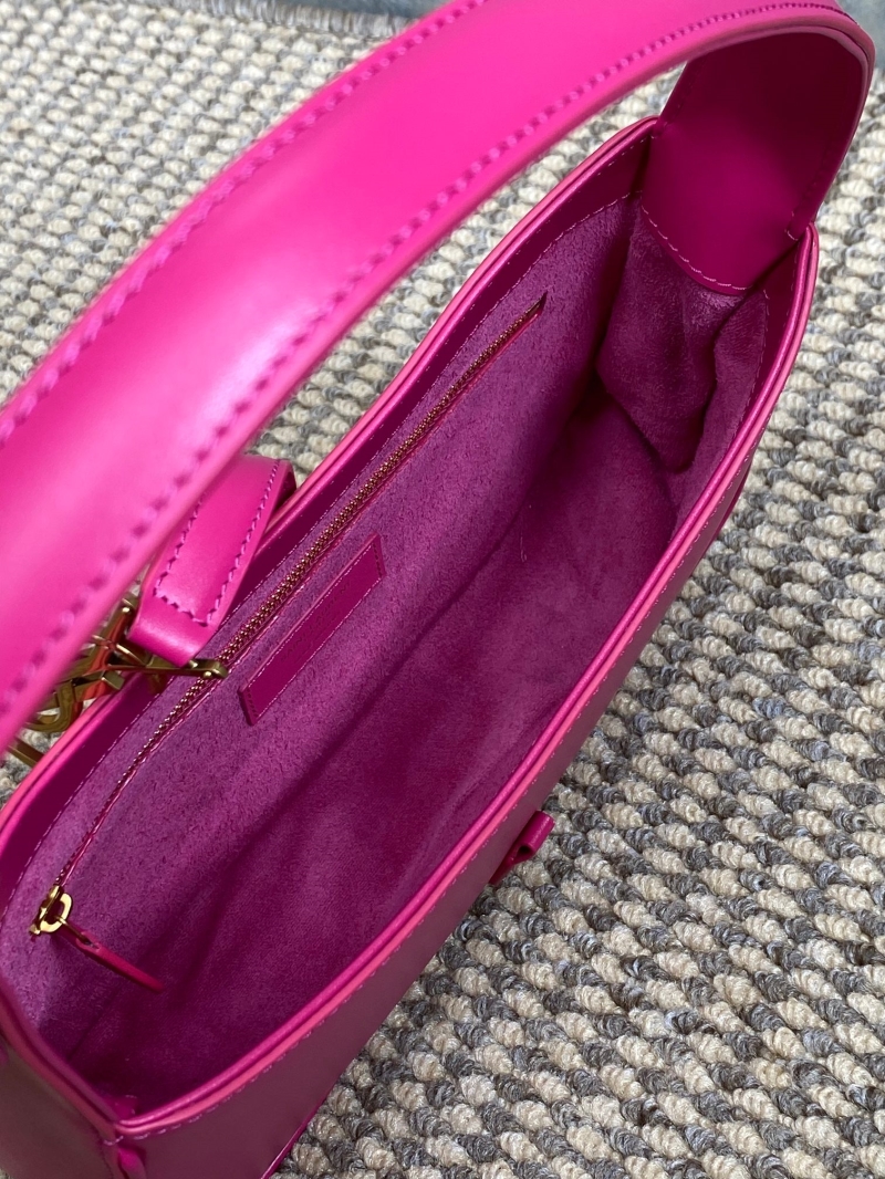 Y51 hobo bags
